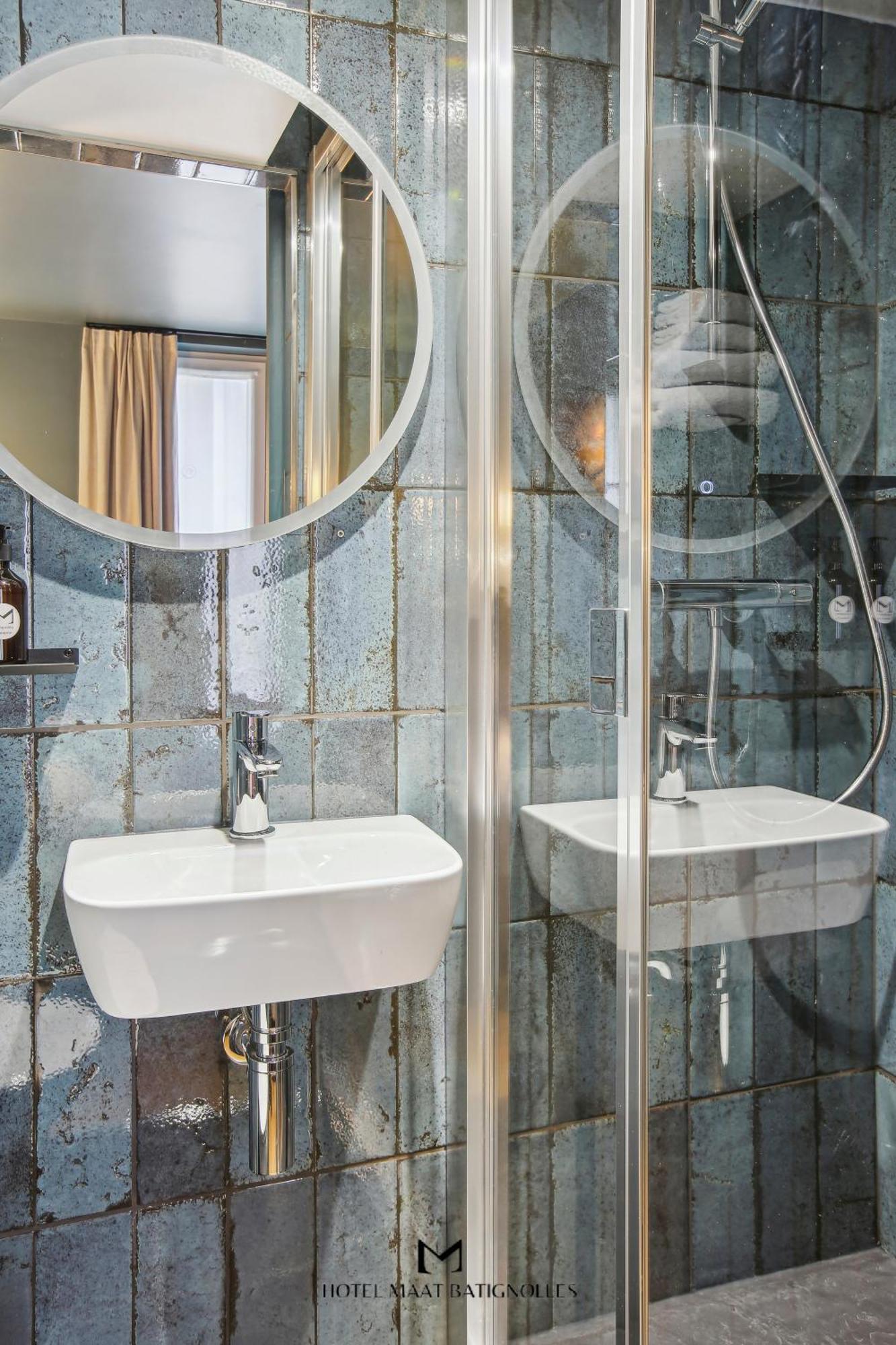 Hotel Maat Batignolles Paris Extérieur photo